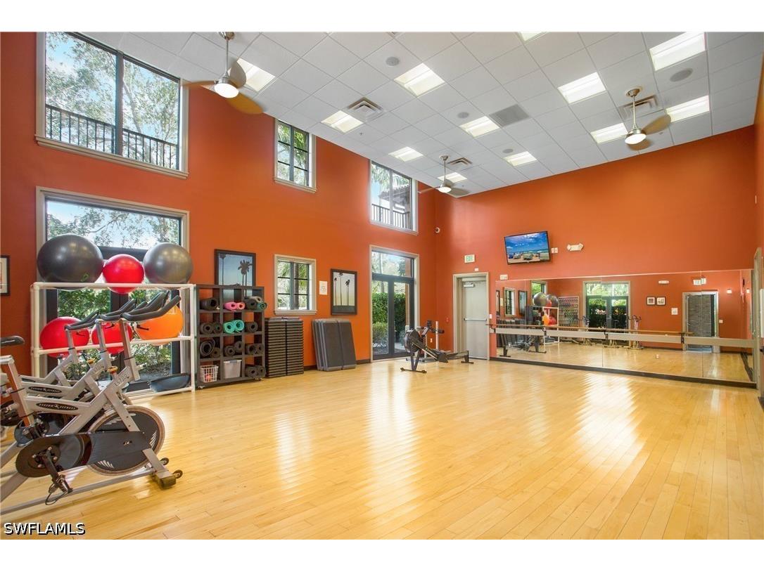 9080 Chula Vista Street #10401 Naples FL 34113 226015827 image44