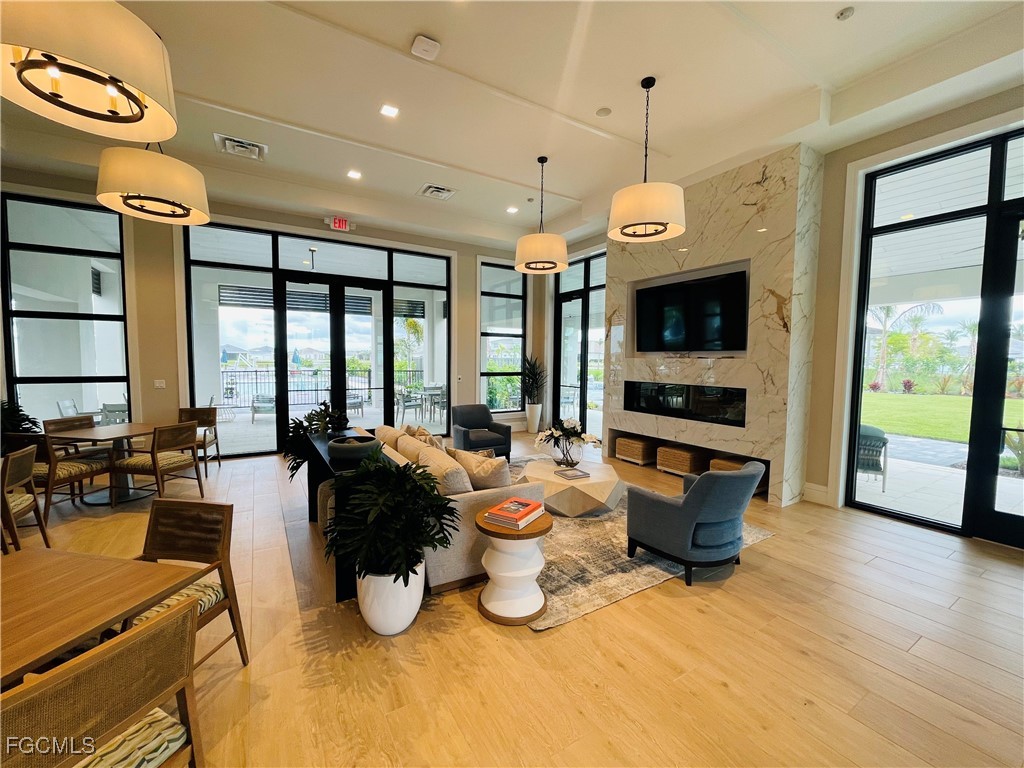 9080 Wisteria Way Naples FL 34114 2025008131 image22