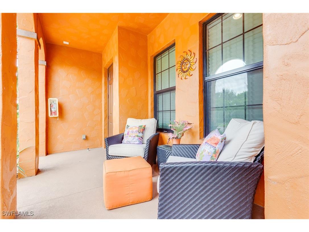 9082 Capistrano Street N #48-5 Naples FL 34113 225074064 image2