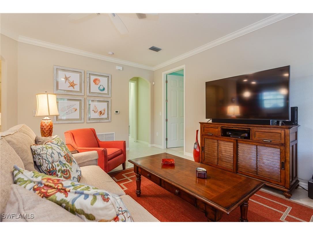 9082 Capistrano Street N #48-5 Naples FL 34113 225074064 image3