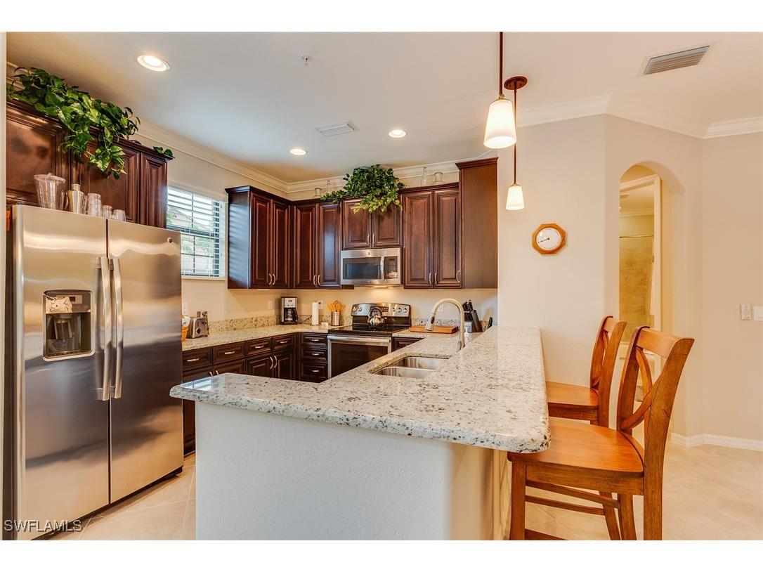 9082 Capistrano Street N #48-5 Naples FL 34113 225074064 image6