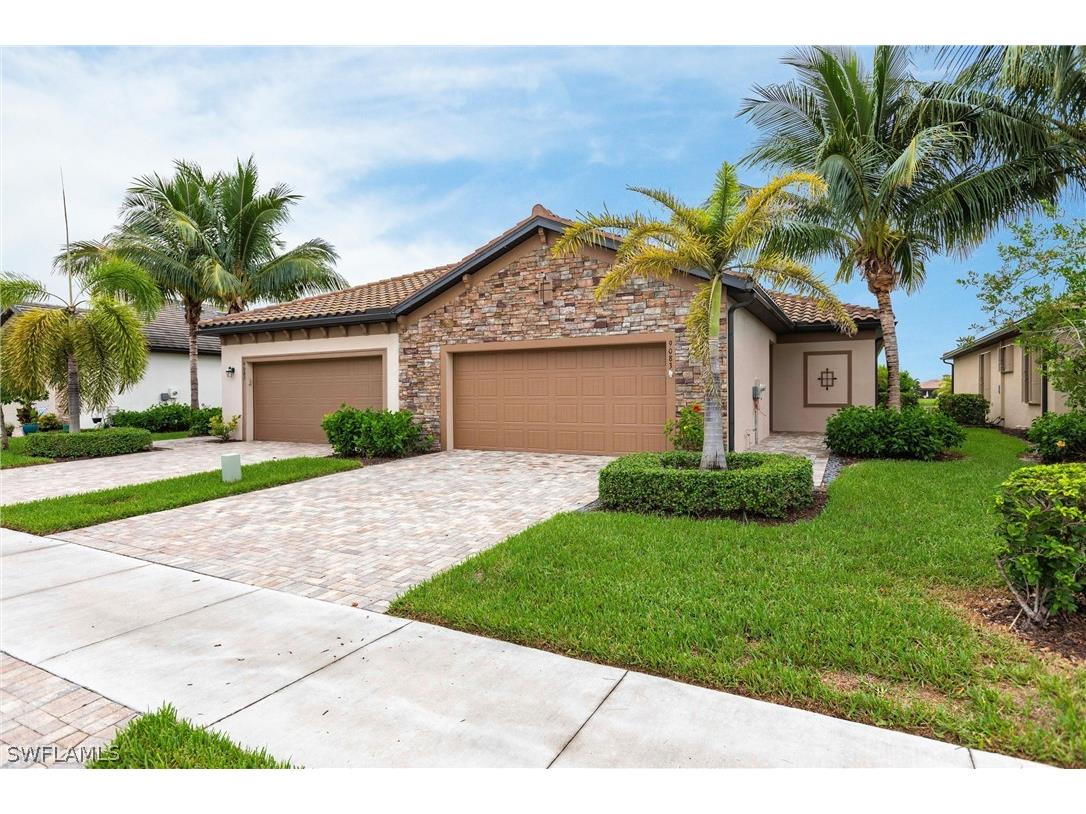 9083 Woodhurst Drive Naples FL 34120 224058799 image1