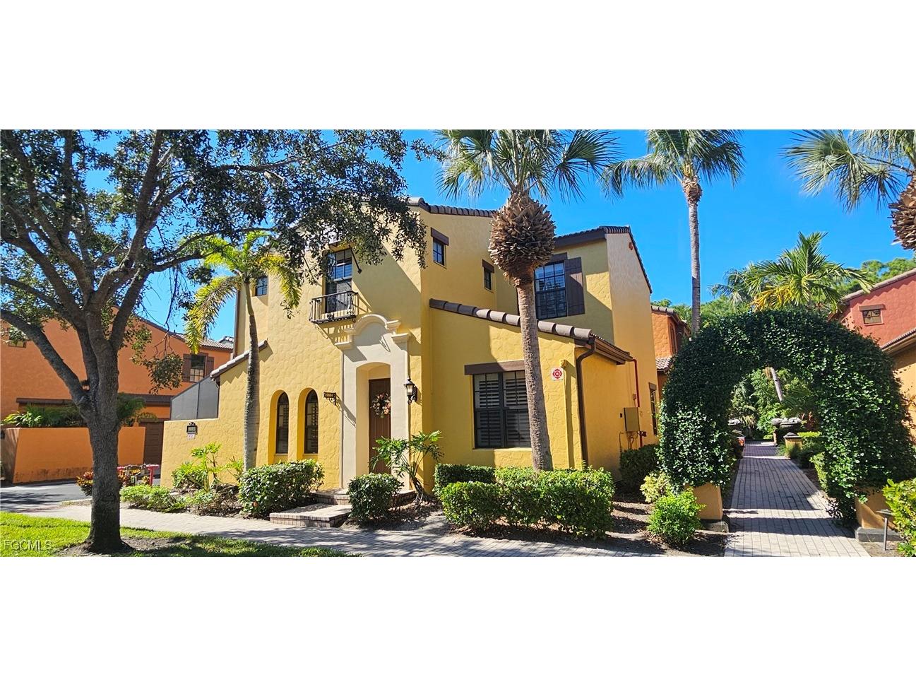 9085 Chula Vista Street #10604 Naples FL 34113 2025021133 image1