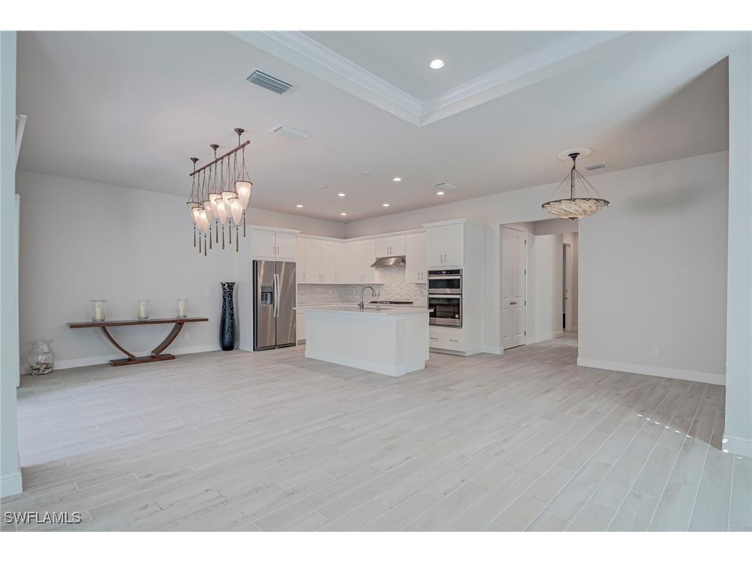 9087 Saint Lucia Drive Naples FL 34114 226005464 image7