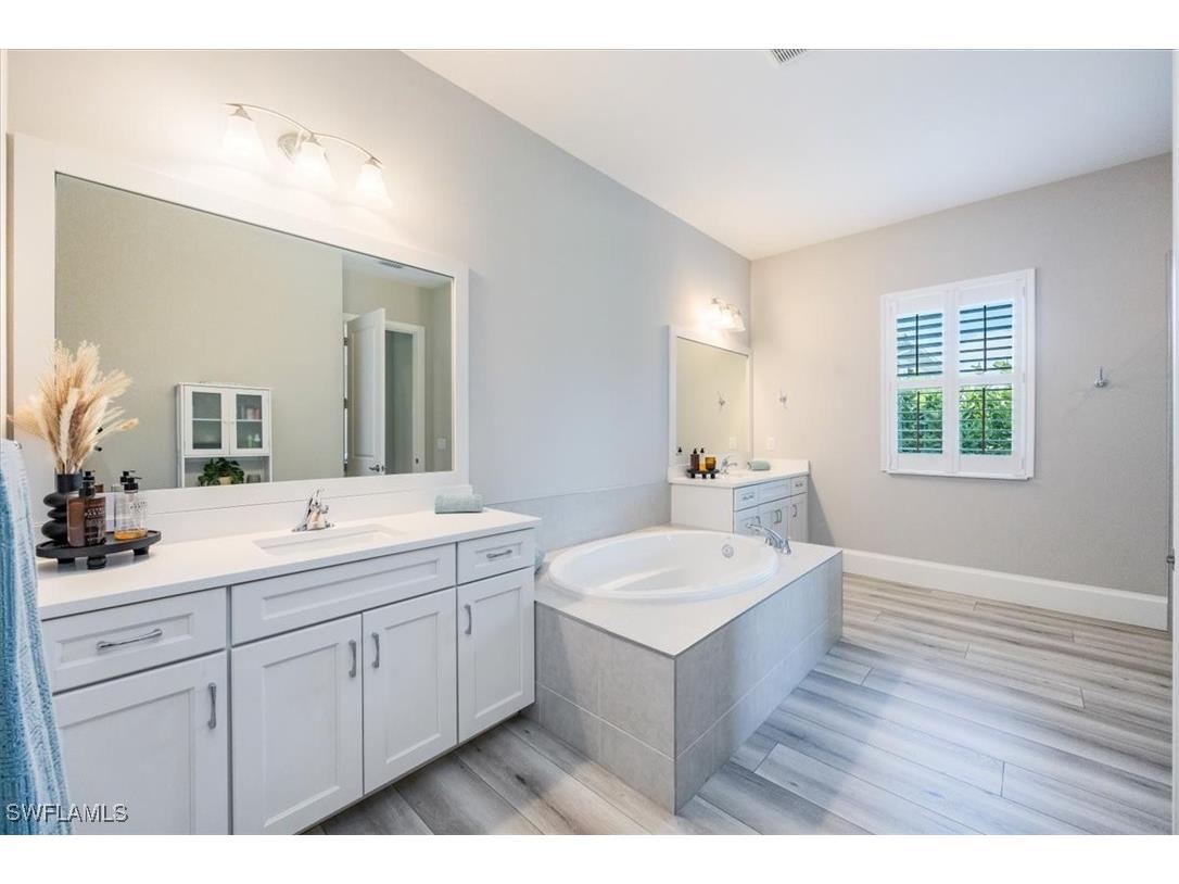 9088 Caicos Way Naples FL 34114 225063345 image16