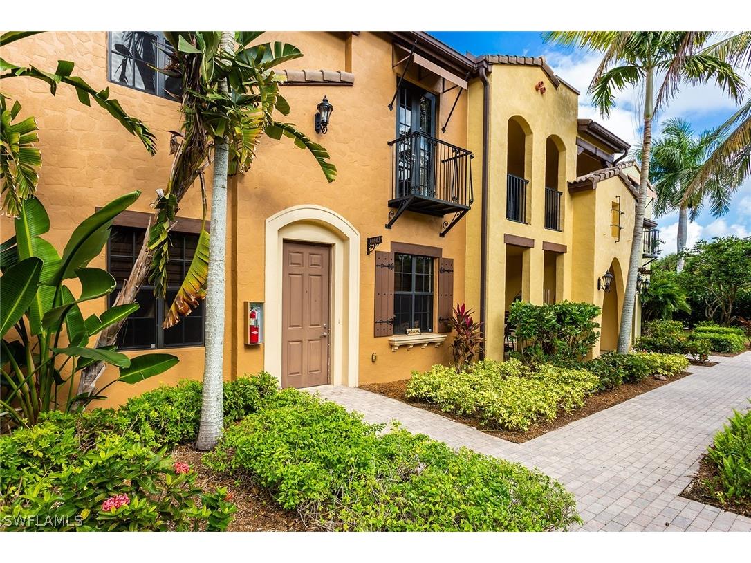 9088 Chula Vista Street #108-3 Naples FL 34113 226012638 image2