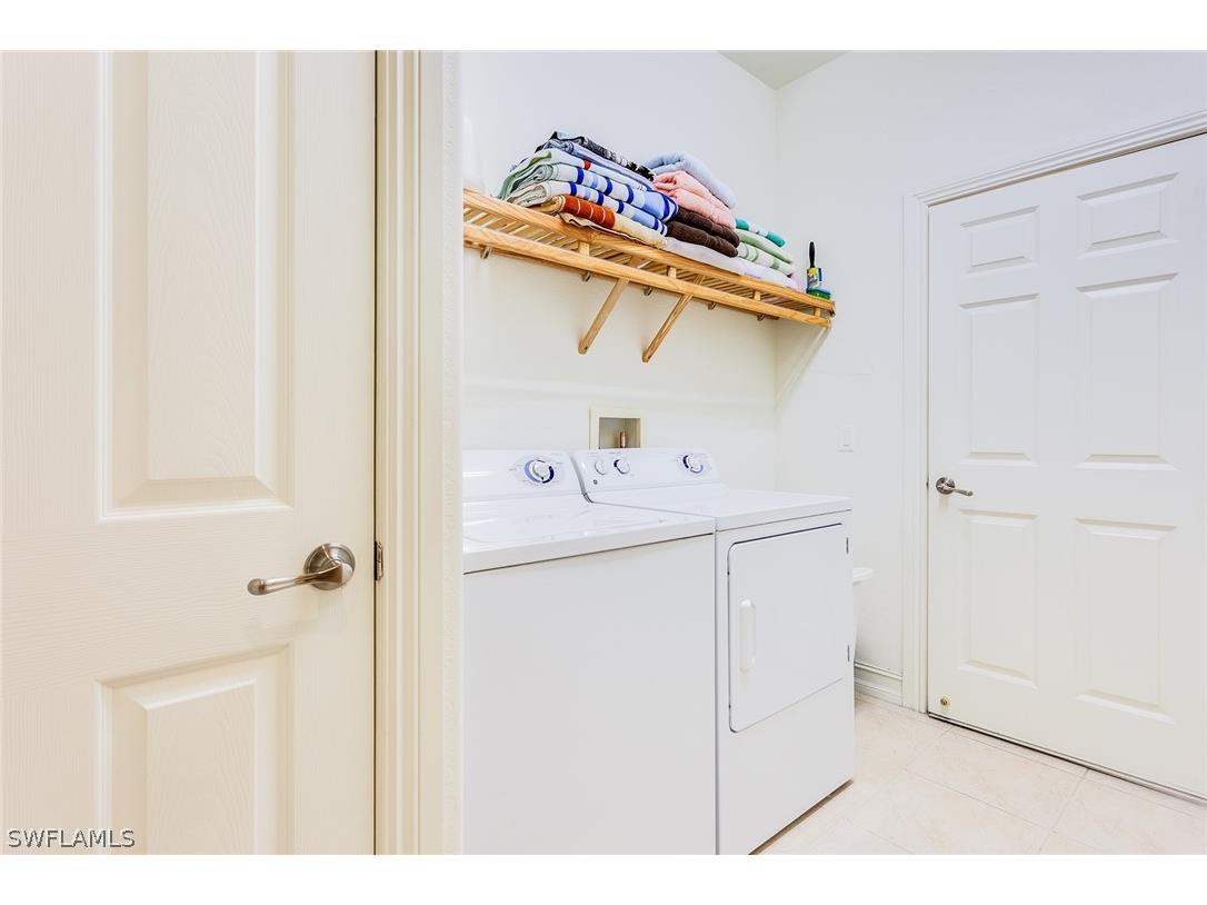 9088 Chula Vista Street #108-3 Naples FL 34113 226012638 image30