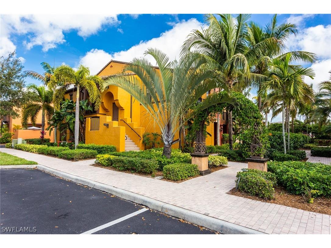 9088 Chula Vista Street #108-3 Naples FL 34113 226012638 image4