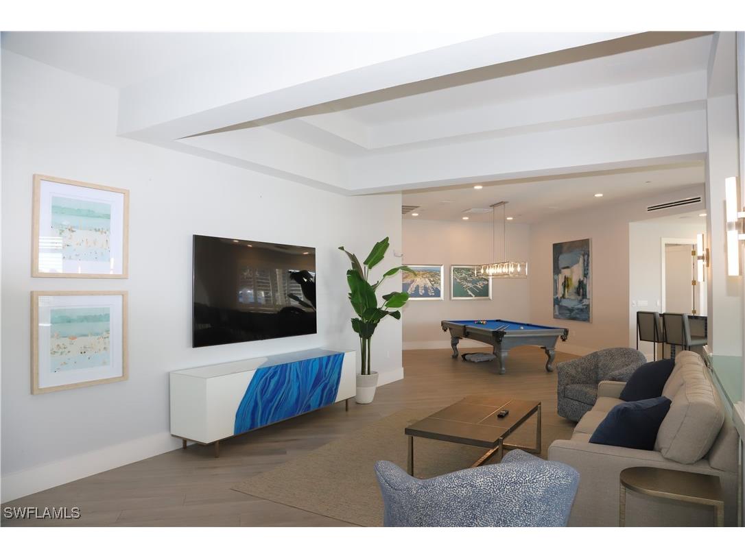 909 10th Street S Naples FL 34102 225062040 image6