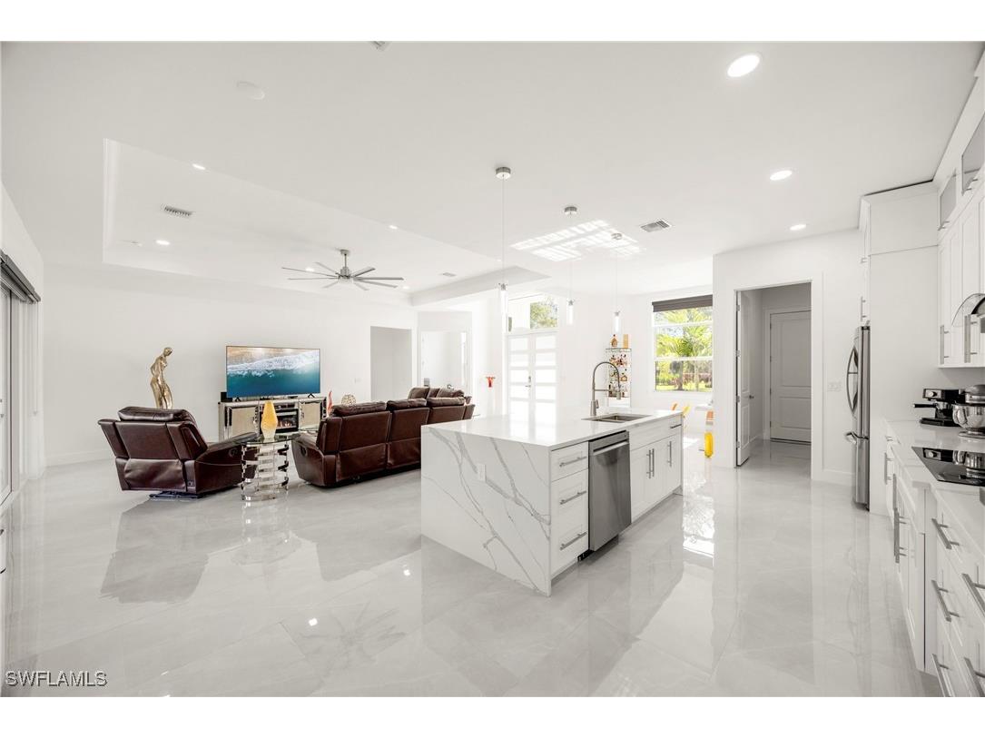 909 8th Street SE Naples FL 34117 226000421 image14