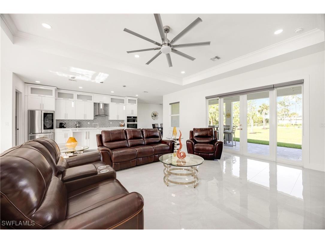 909 8th Street SE Naples FL 34117 226000421 image7