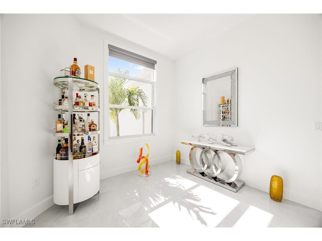 909 8th Street SE Naples FL 34117 226000421 image9