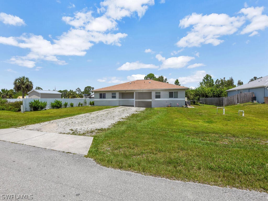 909-911 Jaguar Boulevard Lehigh Acres FL 33974 224042193 image1