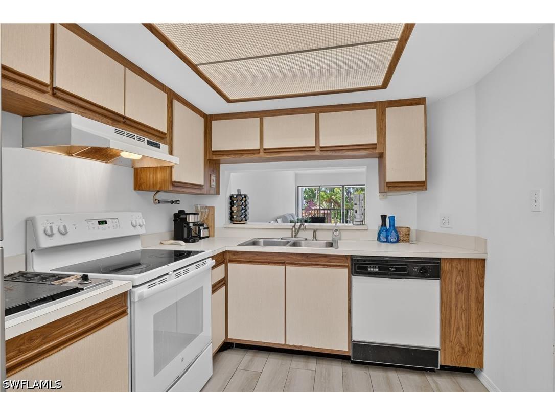 909 Augusta Boulevard #7 Naples FL 34113 226024793 image13