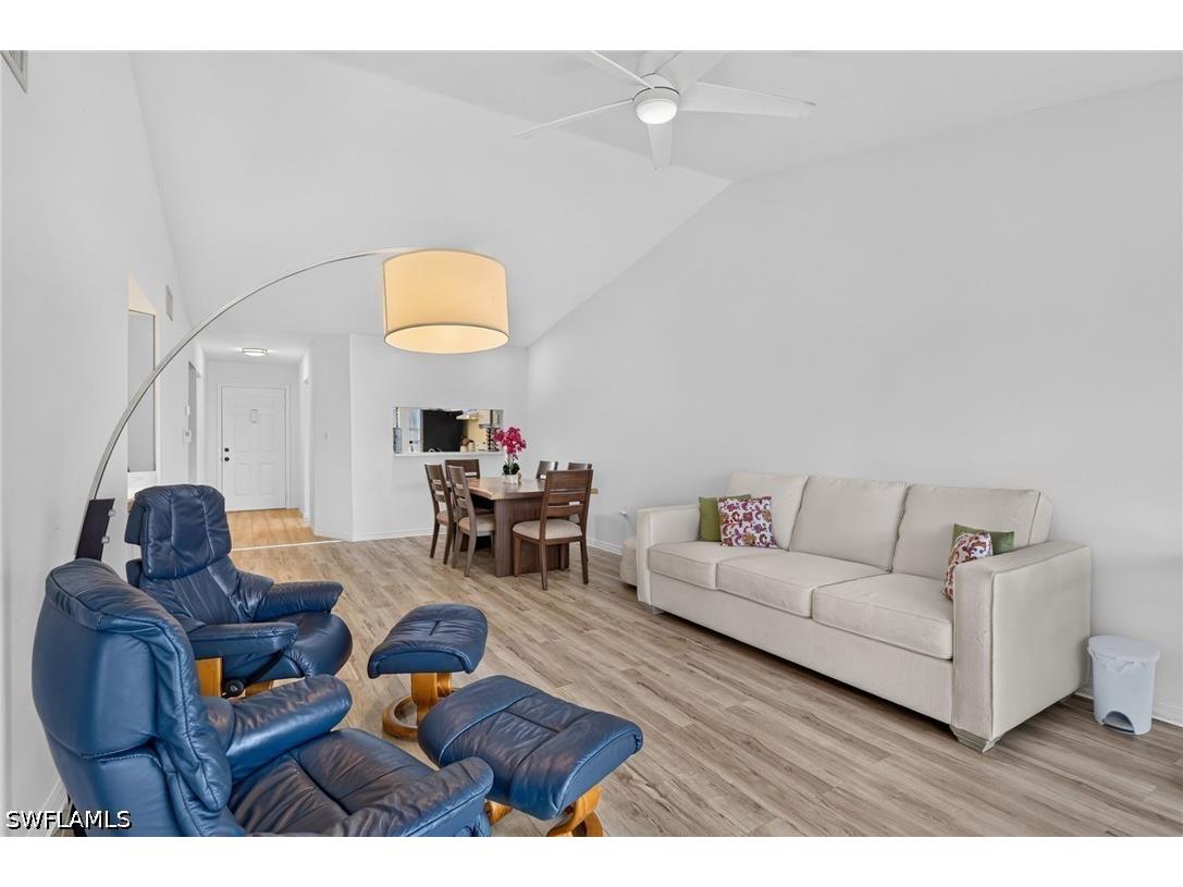 909 Augusta Boulevard #7 Naples FL 34113 226024793 image6