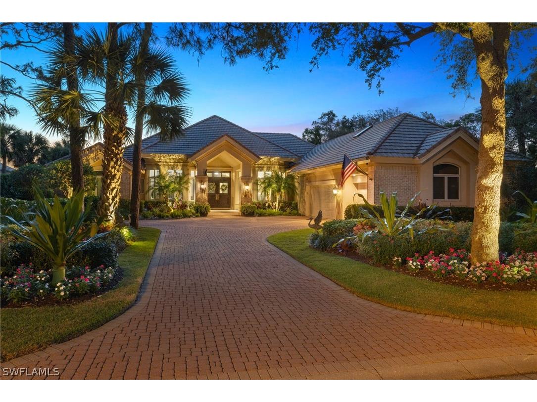 909 Barcarmil Way Naples FL 34110 224036386 image1