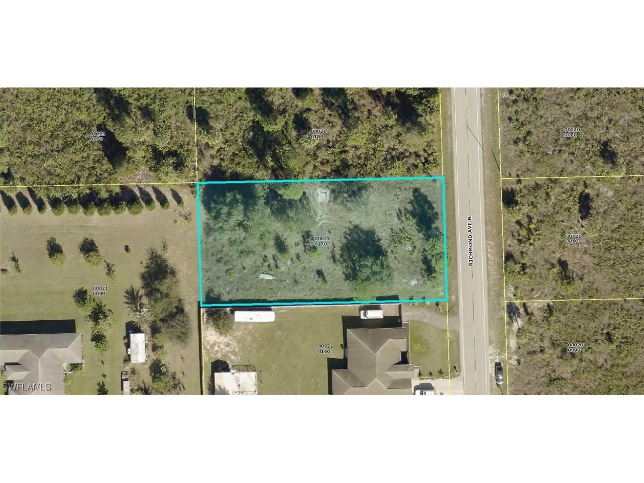 909 Richmond Avenue N Lehigh Acres FL 33972 226003224 image1