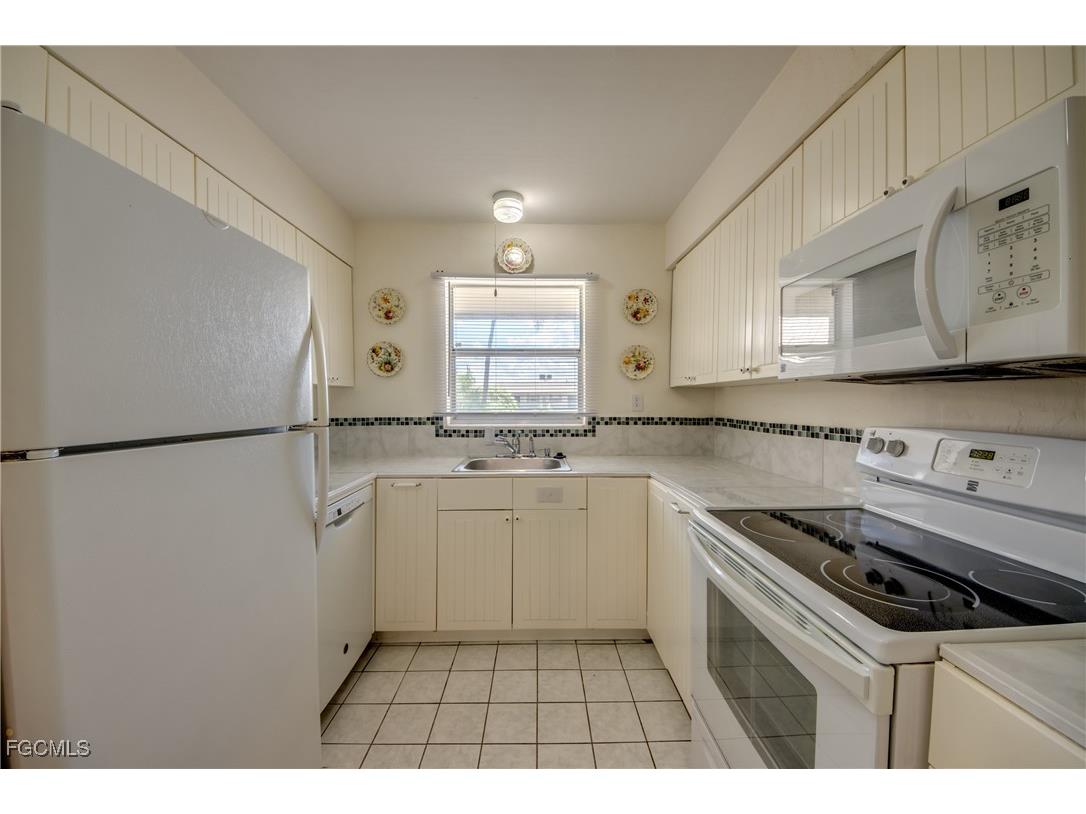 909 SE 46th Lane #202 Cape Coral FL 33904 2025003329 image14