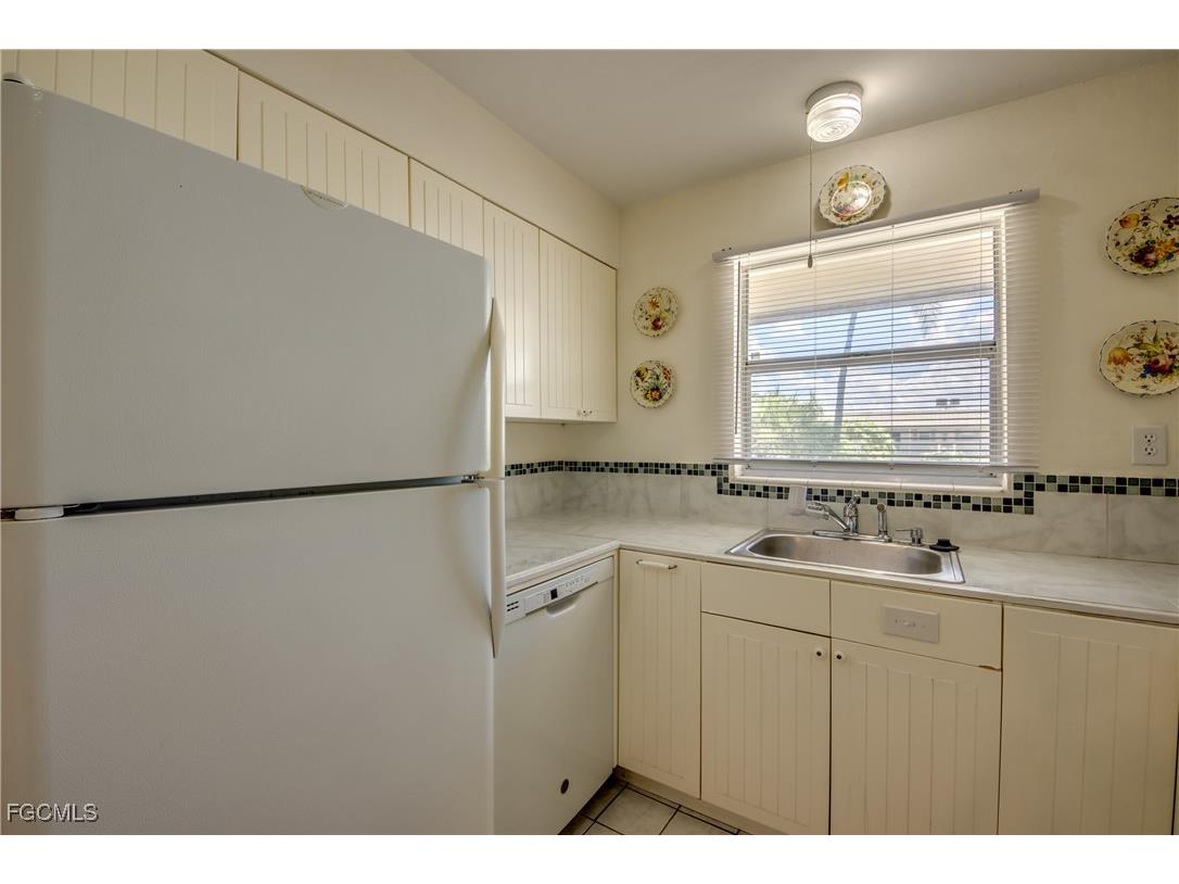 909 SE 46th Lane #202 Cape Coral FL 33904 2025003329 image15