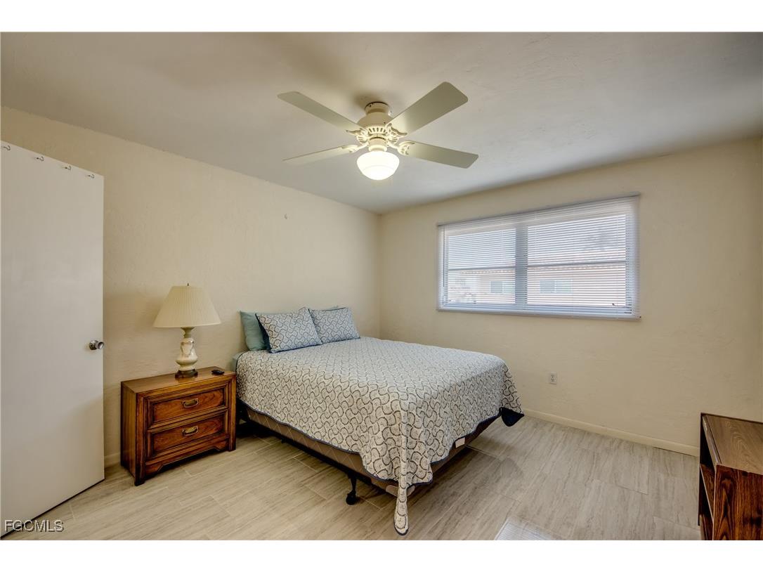 909 SE 46th Lane #202 Cape Coral FL 33904 2025003329 image18