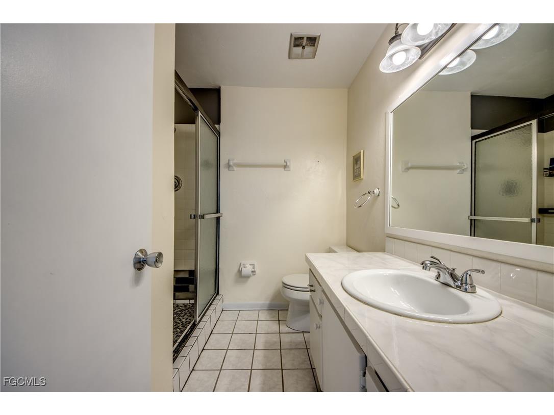 909 SE 46th Lane #202 Cape Coral FL 33904 2025003329 image22