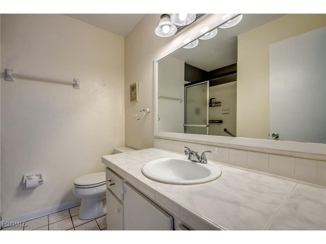 909 SE 46th Lane #202 Cape Coral FL 33904 2025003329 image23