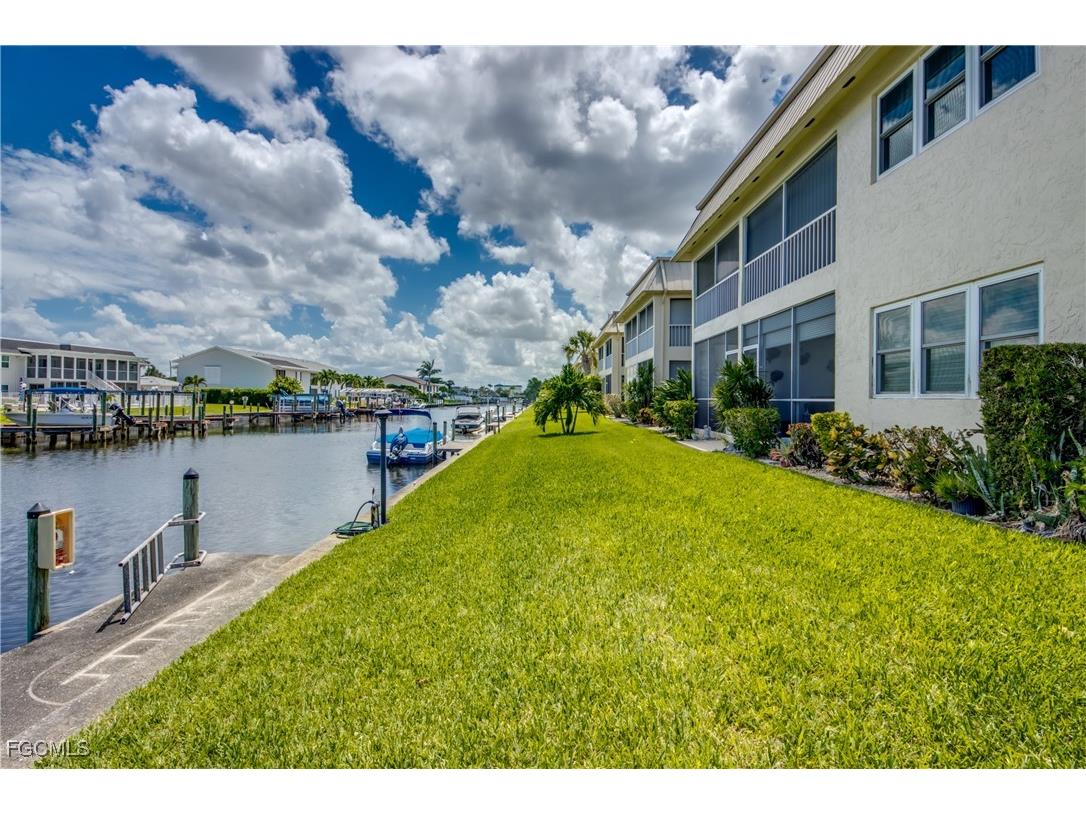 909 SE 46th Lane #202 Cape Coral FL 33904 2025003329 image29
