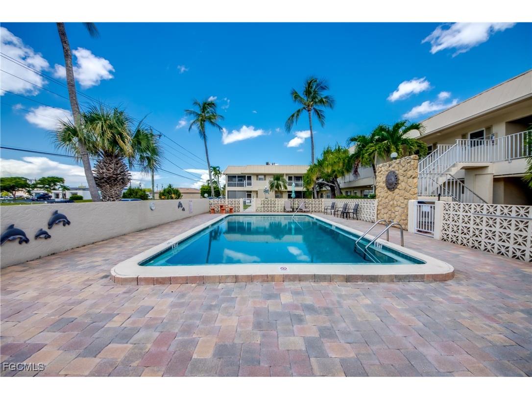 909 SE 46th Lane #202 Cape Coral FL 33904 2025003329 image35