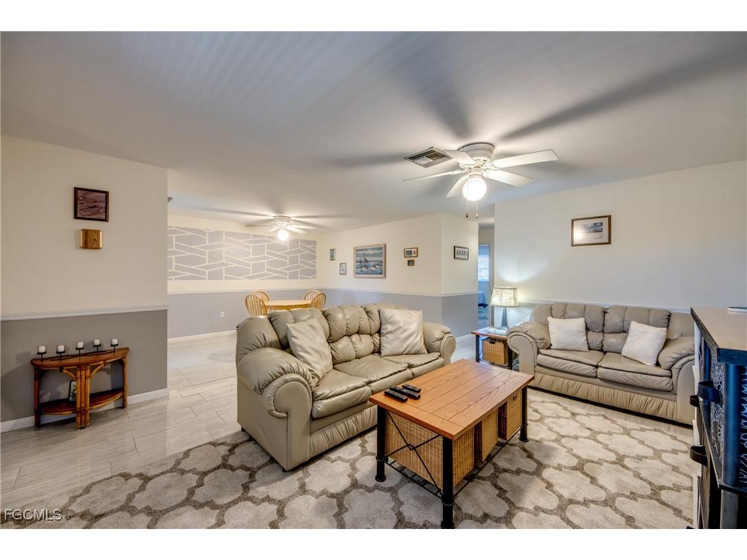 909 SE 46th Lane #202 Cape Coral FL 33904 2025003329 image7