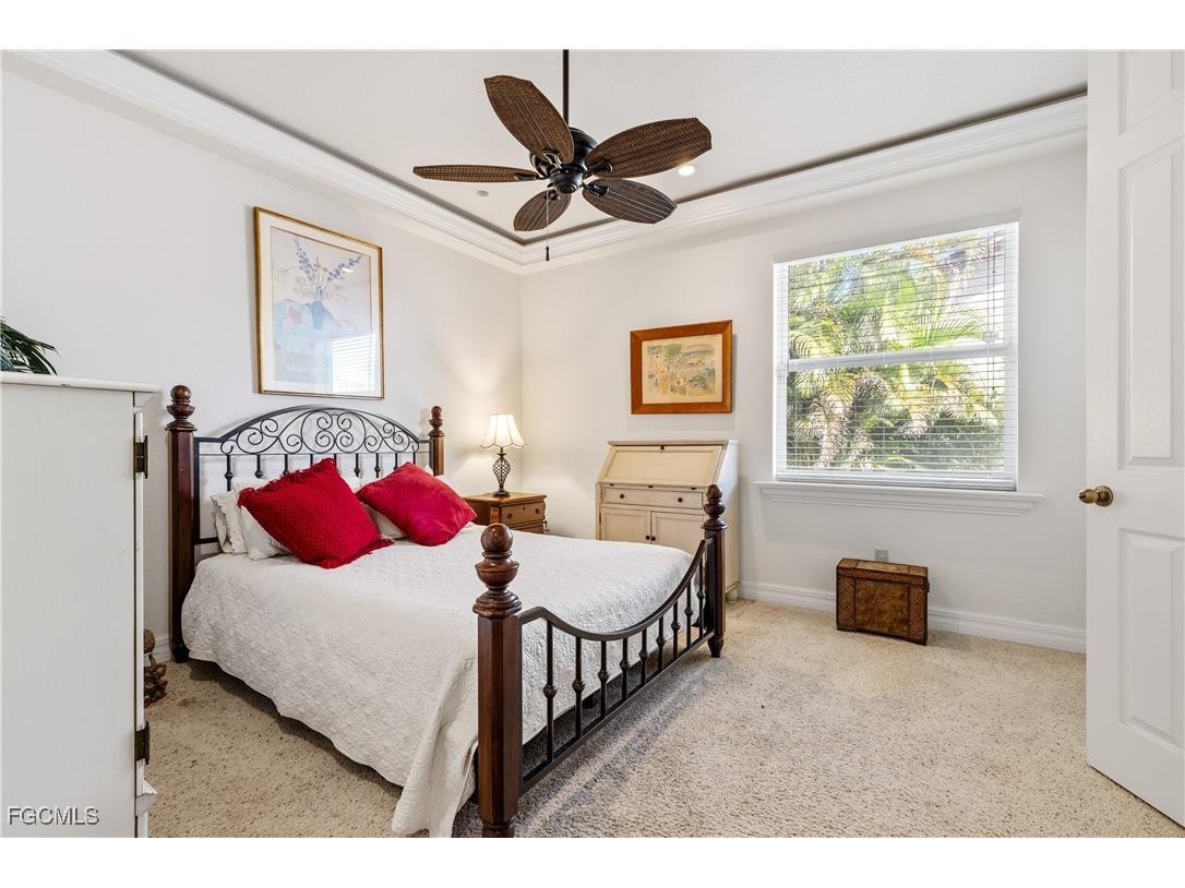 909 SW 22nd Terrace Cape Coral FL 33991 2025024621 image12