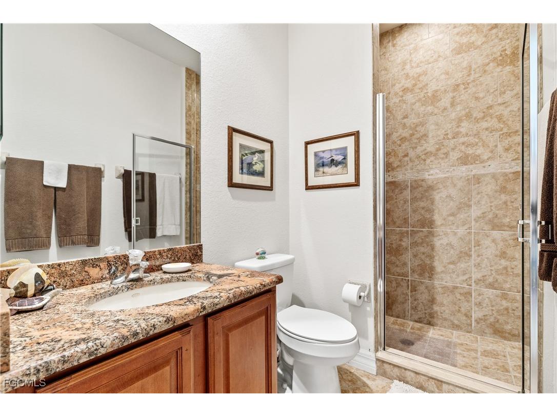 909 SW 22nd Terrace Cape Coral FL 33991 2025024621 image13