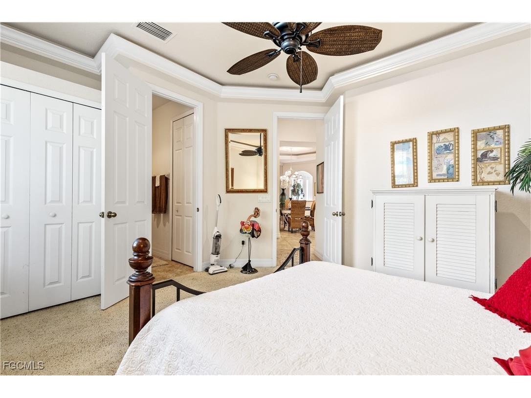 909 SW 22nd Terrace Cape Coral FL 33991 2025024621 image24