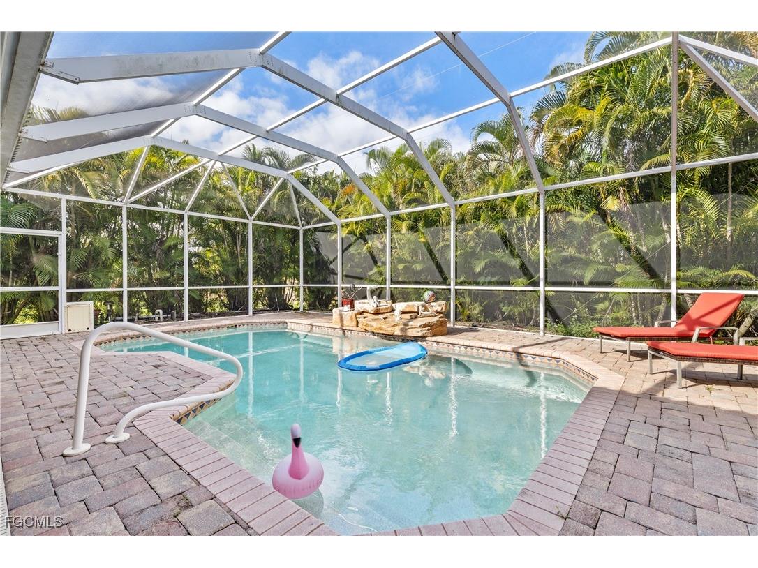 909 SW 22nd Terrace Cape Coral FL 33991 2025024621 image36