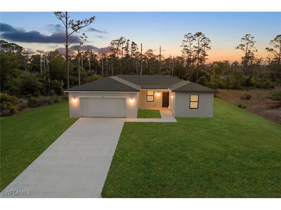 909 Wells Avenue Lehigh Acres FL 33972 225045100 image1