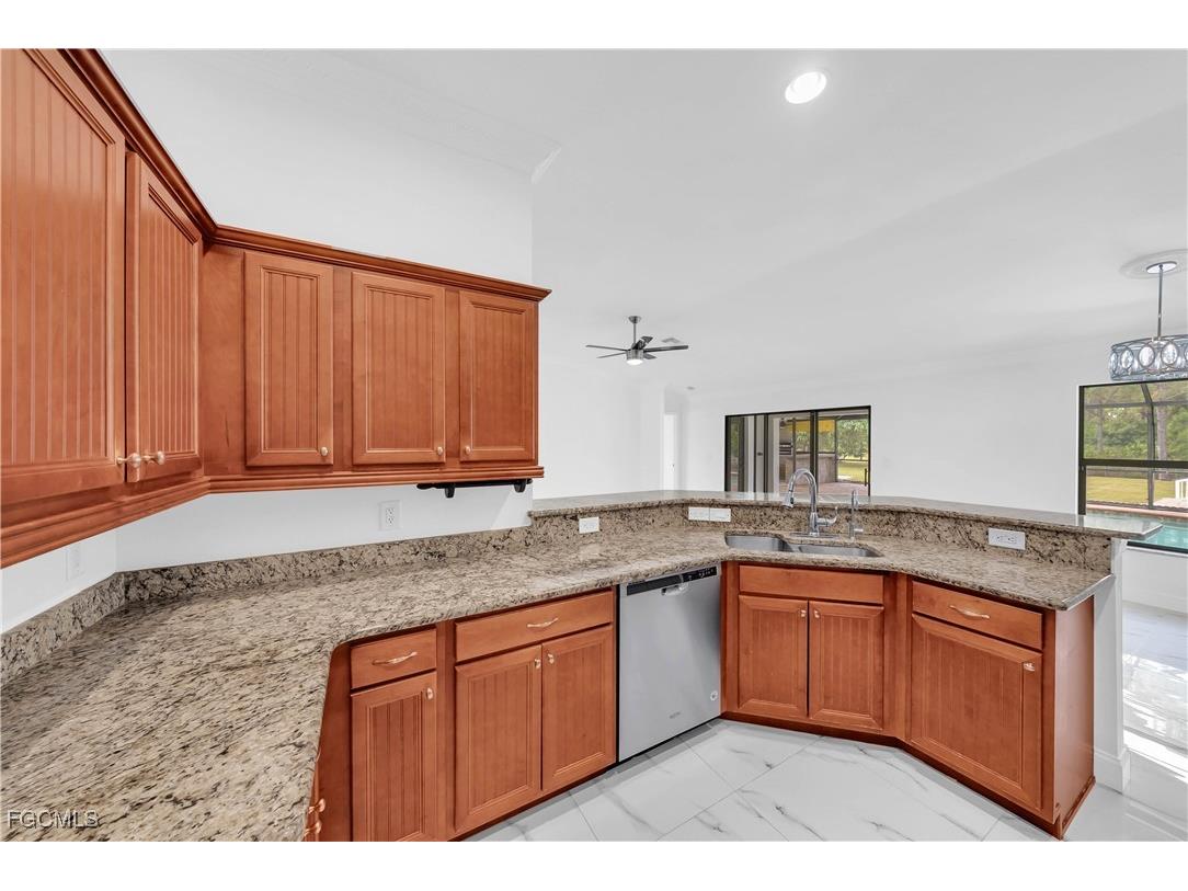 909 Williams Avenue Lehigh Acres FL 33972 2025019515 image10