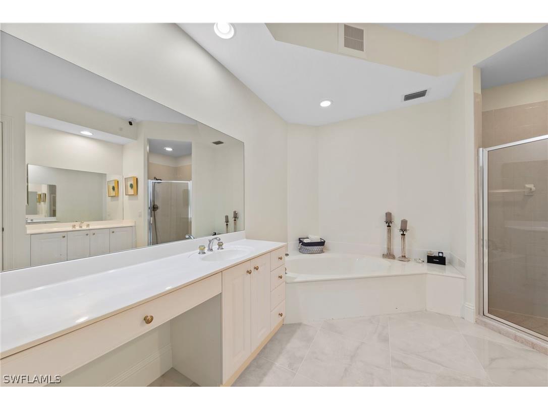 9097 Cherry Oaks Trail #102 Naples FL 34114 226008813 image19