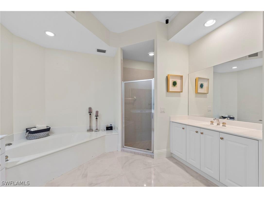 9097 Cherry Oaks Trail #102 Naples FL 34114 226008813 image20