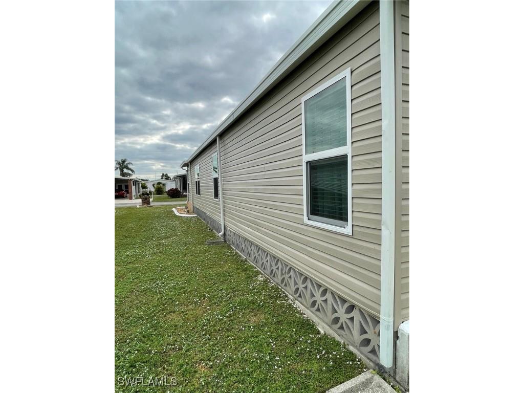 9097 Flamingo Circle North Fort Myers FL 33903 224093844 image23