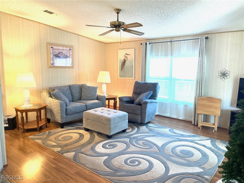 9097 Flamingo Circle North Fort Myers FL 33903 224093844 image4