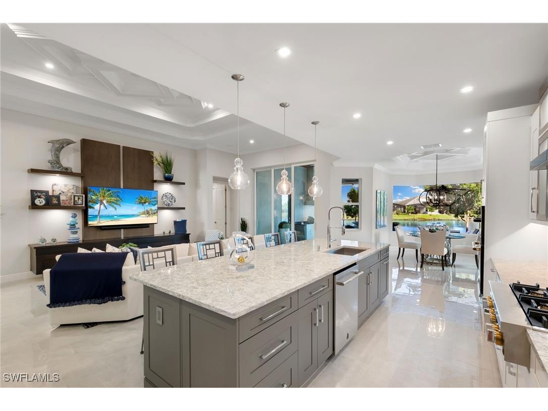 9098 Montserrat Drive Naples FL 34114 226003575 image14