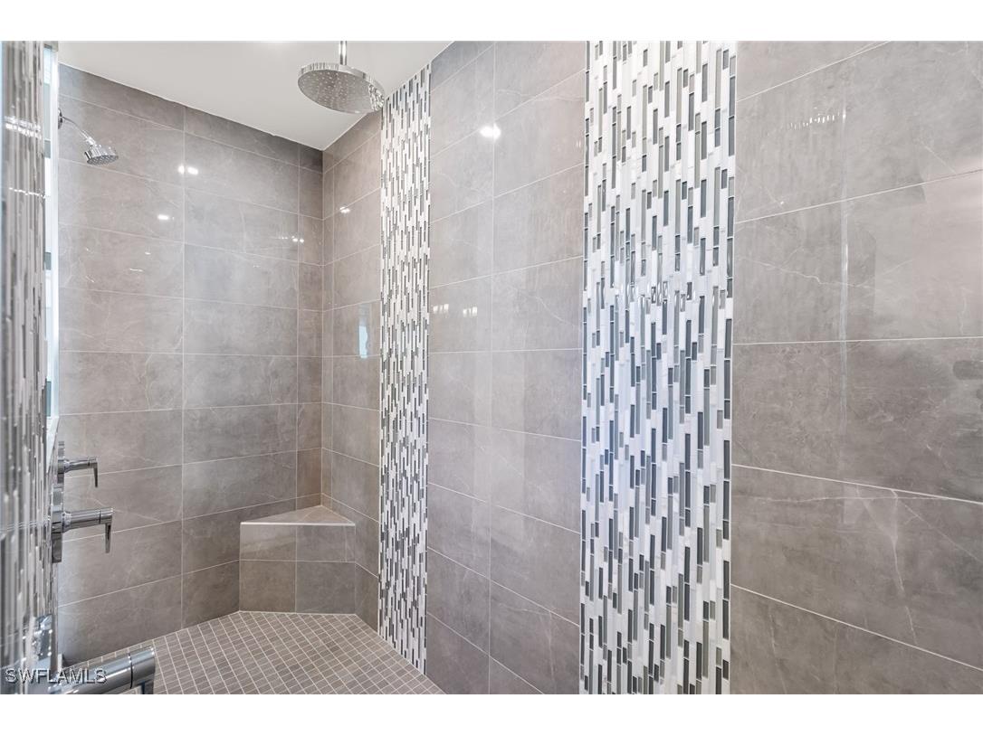 9098 Montserrat Drive Naples FL 34114 226003575 image20