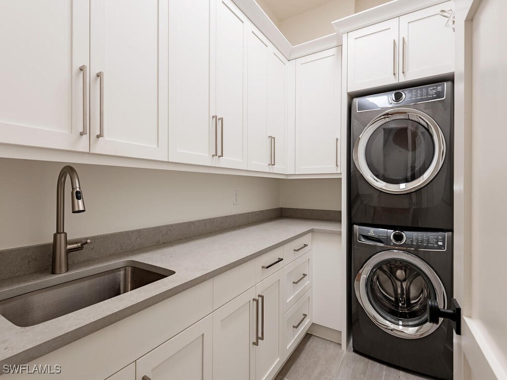 9099 The Lane Naples FL 34109 224074706 image21