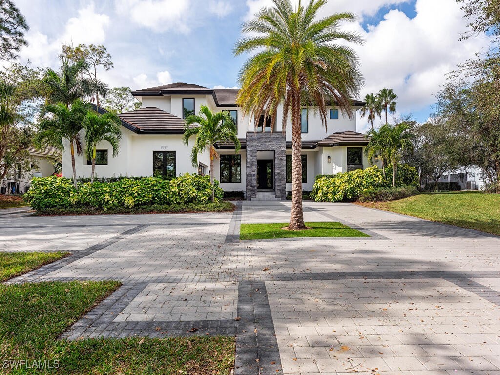 9099 The Lane Naples FL 34109 224074706 image3