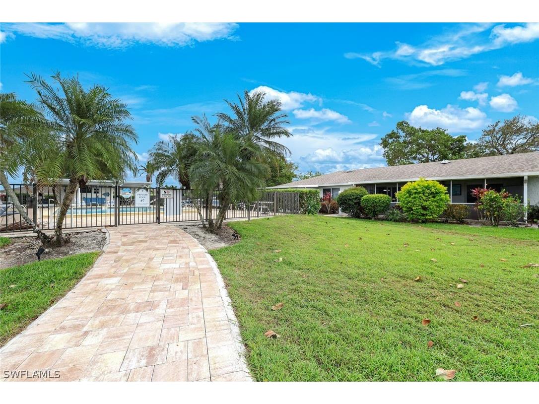 91 Glades Boulevard #1652 Naples FL 34112 226011941 image17