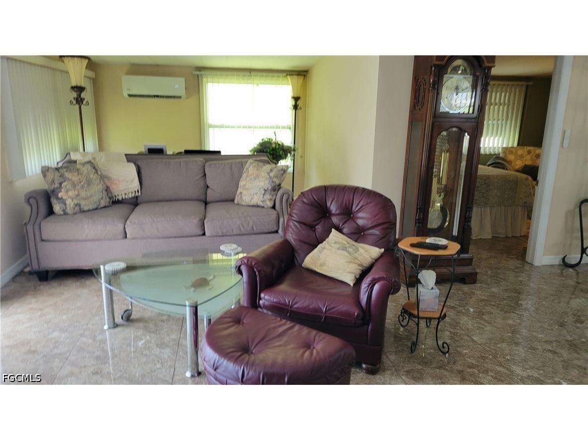 91 Sun Circle Fort Myers FL 33905 2026015556 image10
