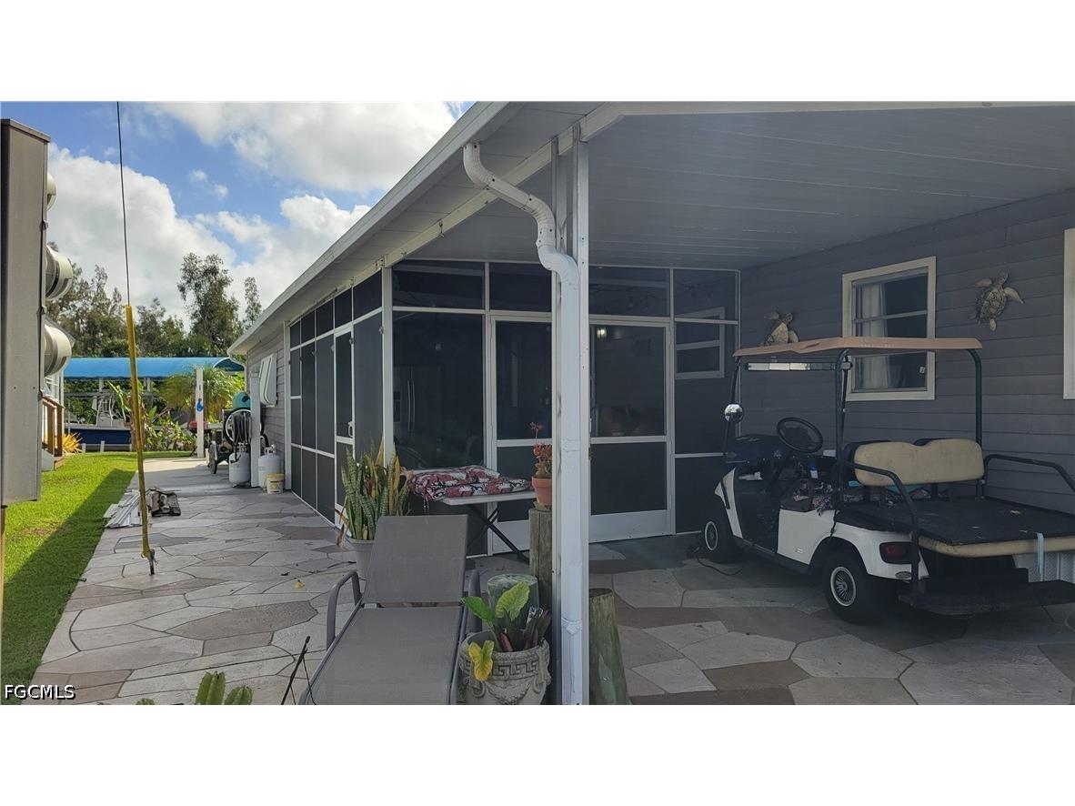 91 Sun Circle Fort Myers FL 33905 2026015556 image3