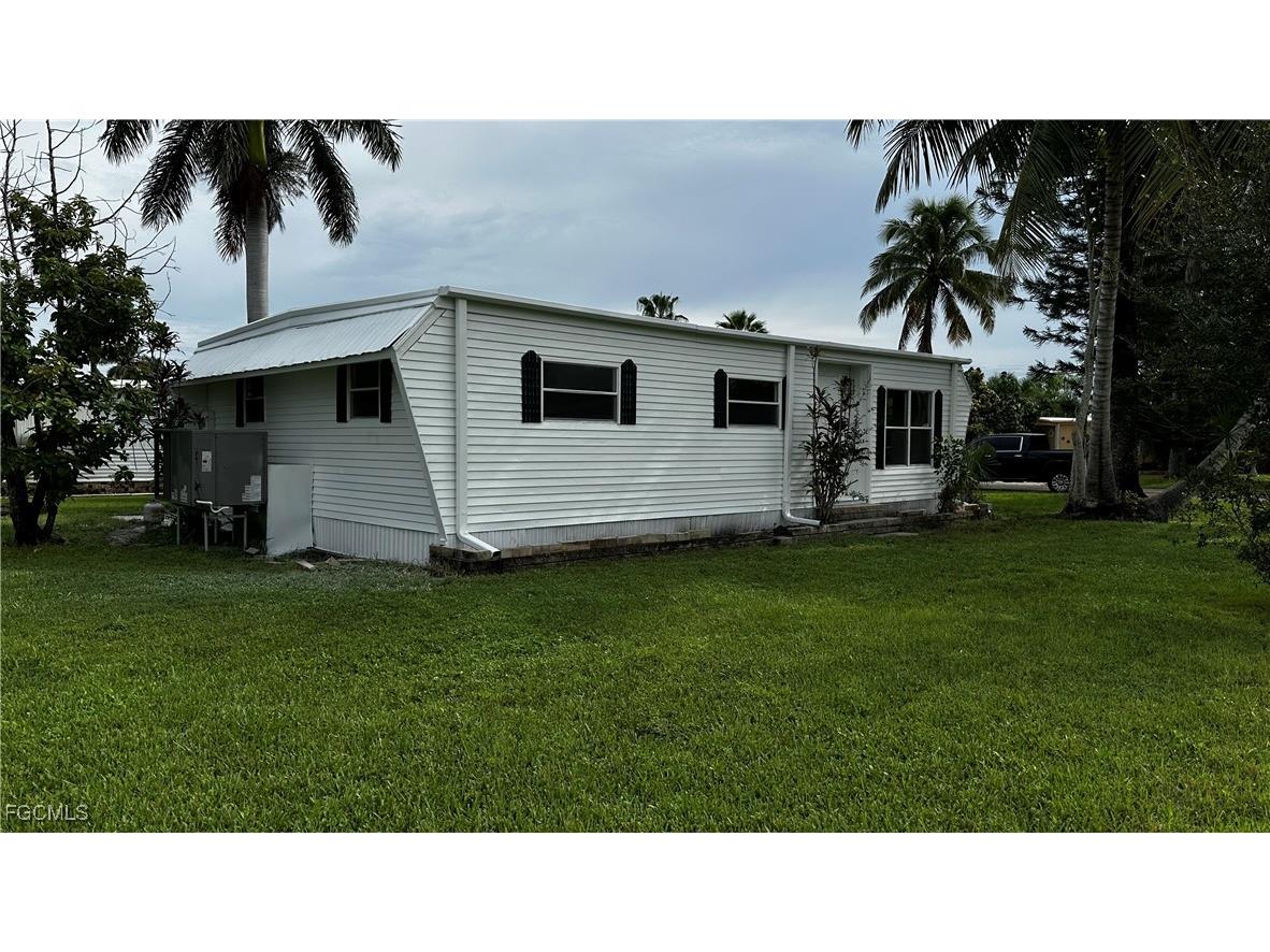 91 Twin Palms Drive Naples FL 34114 2025009678 image10