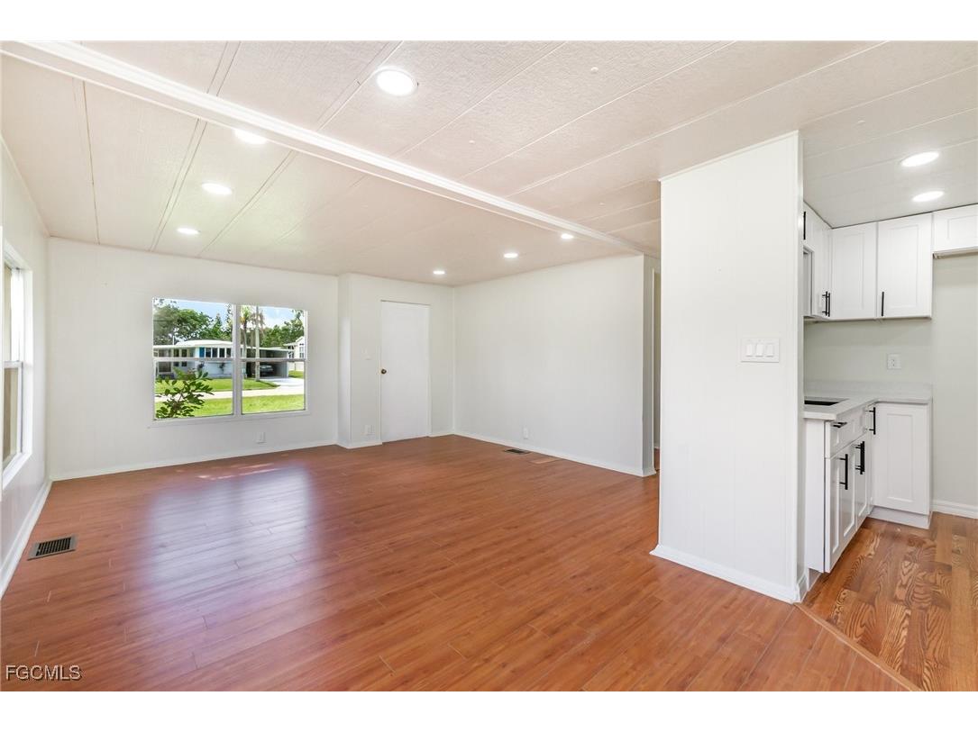 91 Twin Palms Drive Naples FL 34114 2025009678 image23