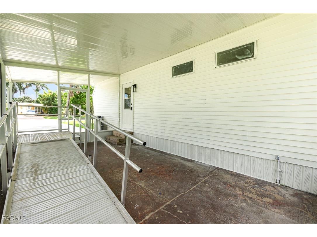 91 Twin Palms Drive Naples FL 34114 2025022686 image24