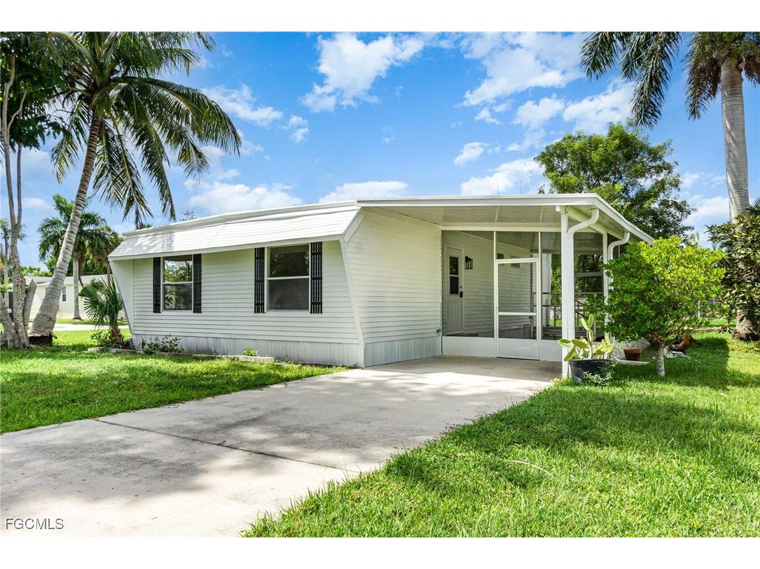 91 Twin Palms Drive Naples FL 34114 2025022686 image3